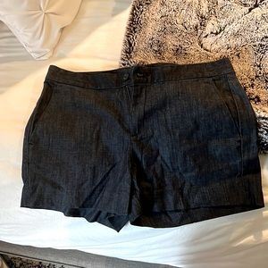 Blue Jean shorts, size 29/8.
